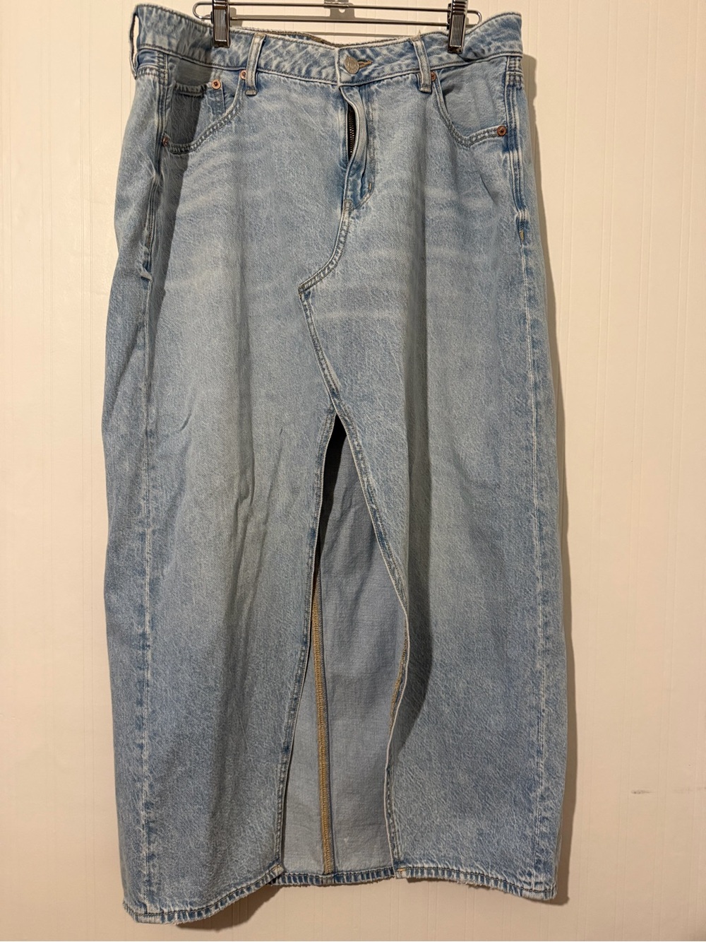 American Eagle Outfitters Light Blue Relaxed Denim long Skirt- 14